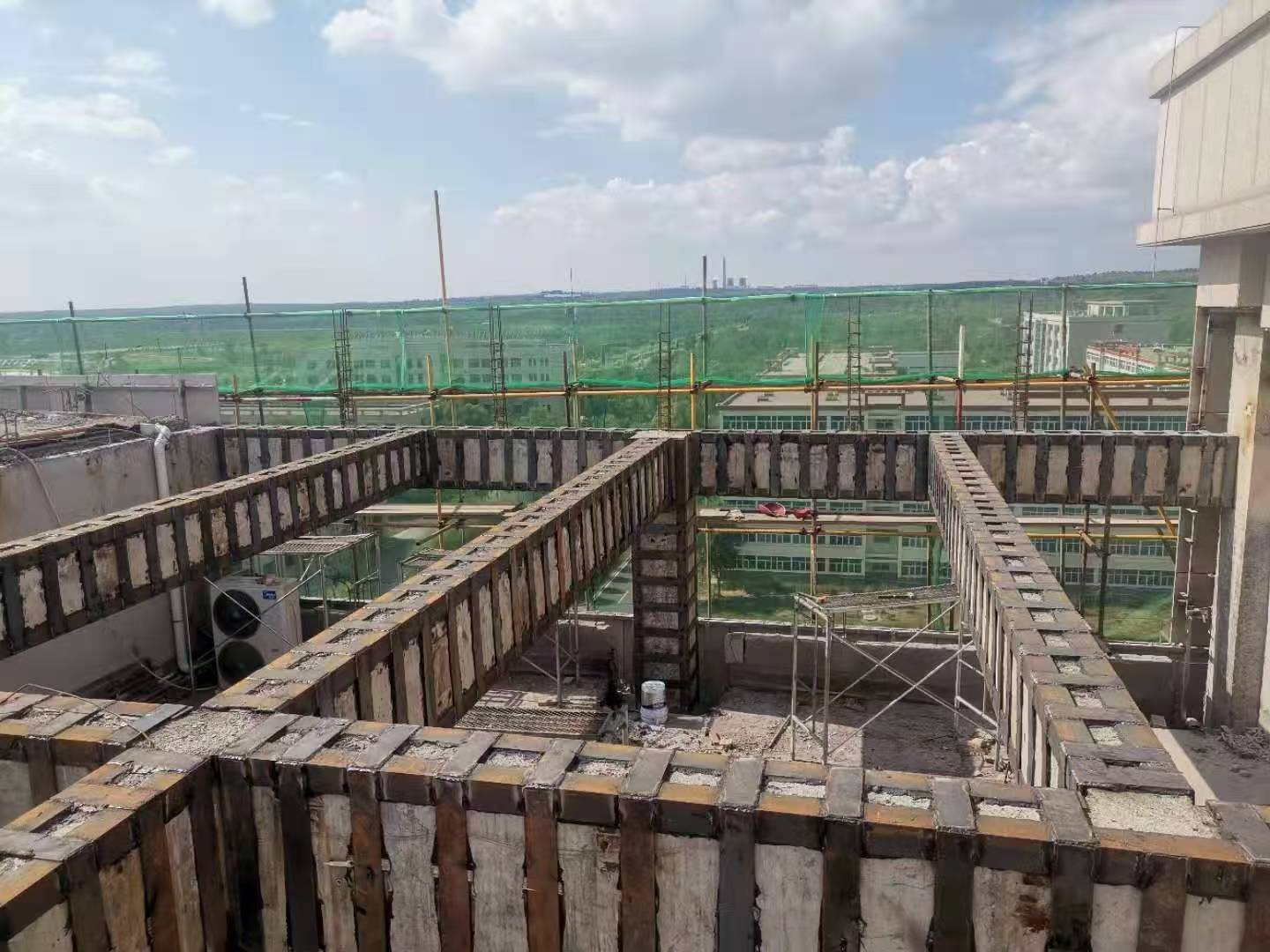 鹤岗厂房加固怎么做?